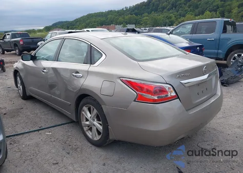 2015 Nissan Altima 2.5 Sv из США, поврежденный, VIN 1N4AL3AP8FC495781